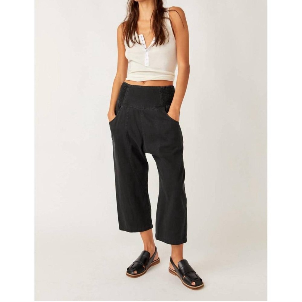 FREE PEOPLE We the Free Lunan  Crop Harem Jeans Pants